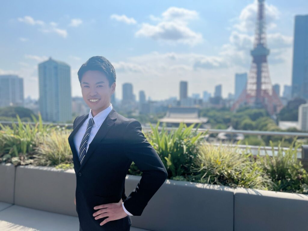八尋悠樹